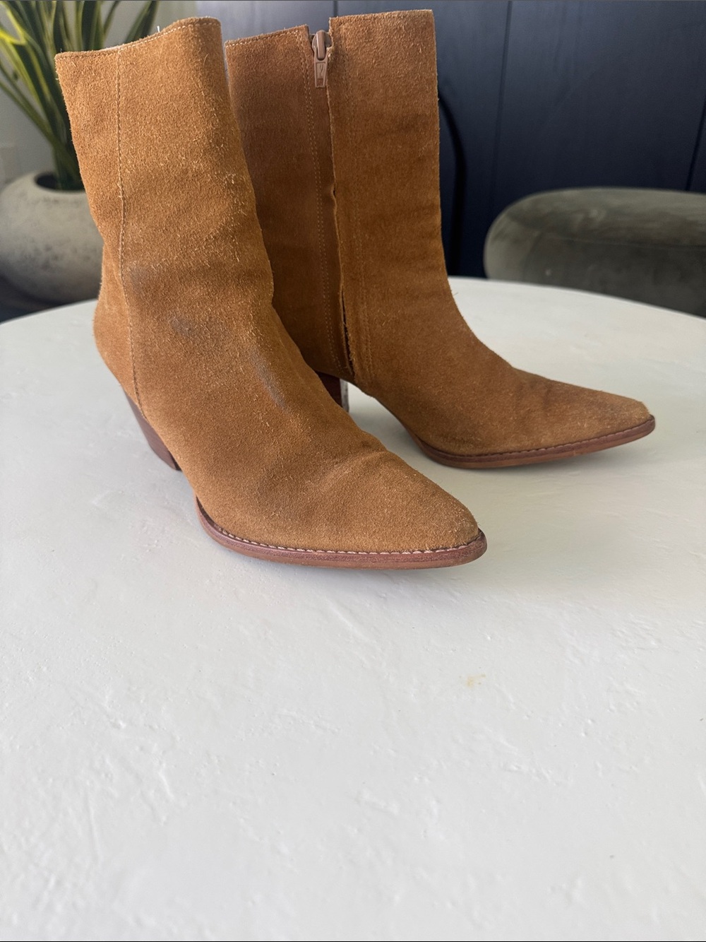Matisse Chestnut Suede Pointed Toe Ankle Boots